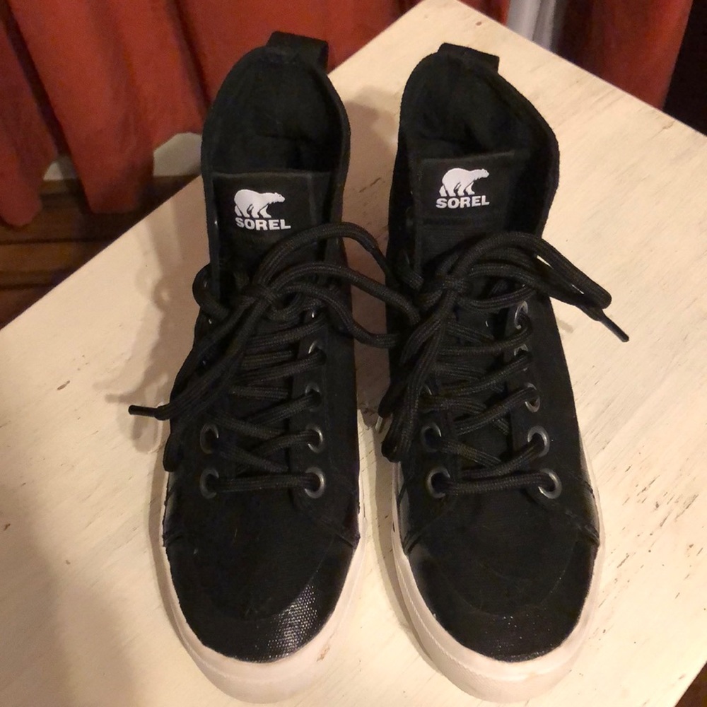 Sorel hightops